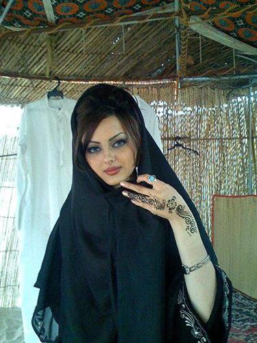 niosha&nbsp;yosefian
