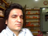 من هنوز منتظرم