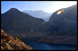 در هر زمینه ای می خوایم کل بندازیم