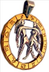 کار خاصی نمیکنیم