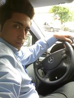 chizi nadaram begam