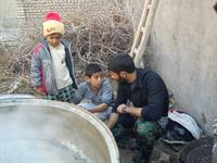 داشتم مخ یکی از بچه هارو میزدم البته نه از اون لحاظ