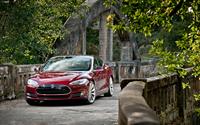 model-s