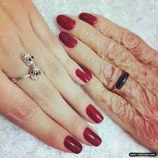  ......  نقش مادران در زندگی شما چیه