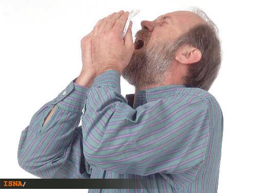 عطسه‌ کردن هم دیسک‌ کمر می‌آورد