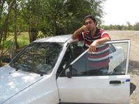 az dostan golam mikham har kasi ke nazar dare nazresho darbare axsam bege mamnon misham azash