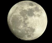 i took this po myself with canon.powers.sx50.hs at 2014-01-14. i was on the roof of the house and the weather was very cold. i could s only a few po and this one was the last s.