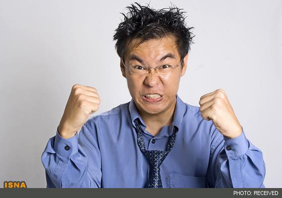   هنگام عصبانیت چند لحظه سکوت کنید