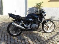 250
