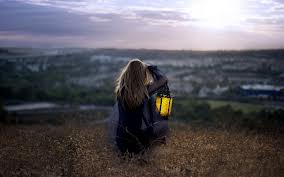 همه یه جورایی تنهاییم