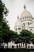 montmartre shadows
