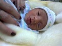 baz agha khoshmele goshnashe maman ghorboone in naz pesari bere akse 4