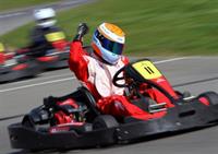 in khodroo karting hastsh azizam