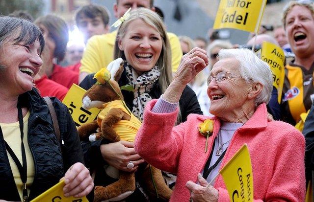 شاد باشید تا بیشتر عمر کنید