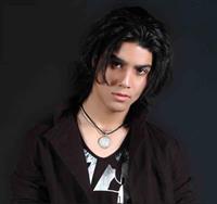 agar az gheafam khoshed omadeh shomarato baram befrest ( id man da gohardasht.com hast babak_joon dost dari shomarato bedeh )
