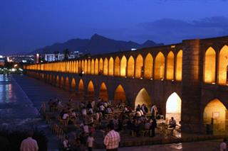 ایجاد همدلی میان همشهریان