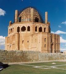 Tarhe dustyabi faghat baraye zanjaniHa!!