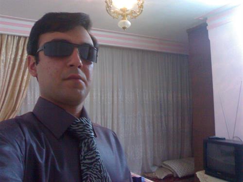 ehsan&nbsp;golzarpoor