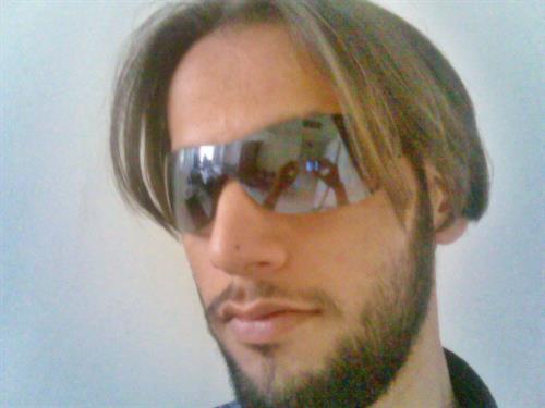 hamzeh&nbsp;kharabaf