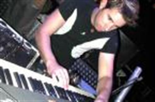 anvar&nbsp;yarahmadi