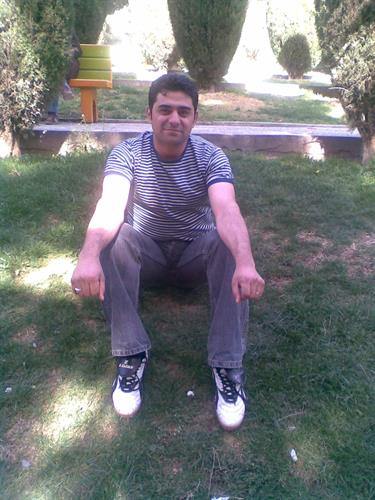 farhad&nbsp;etemadfar