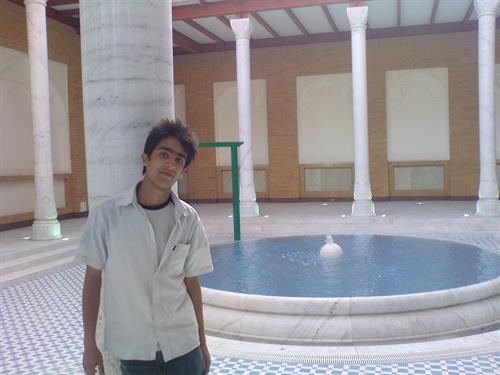 pezhman&nbsp;w()()|)y