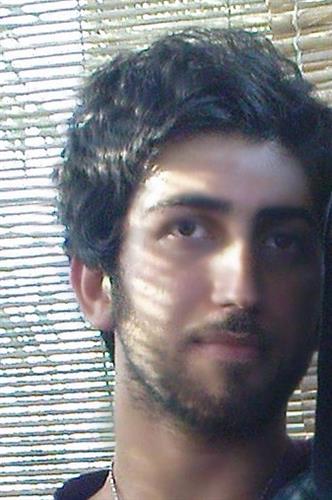 mehdi&nbsp;radmanesh                      (  http:mitiii.blogfa.com   )