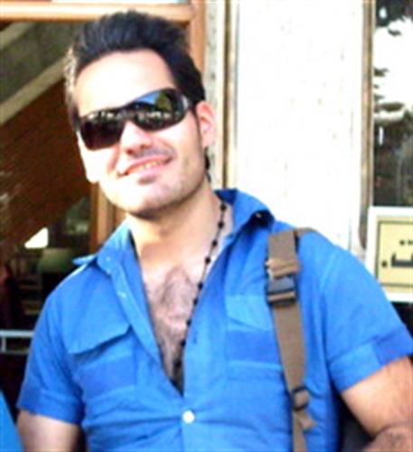 ashkan&nbsp;azadi