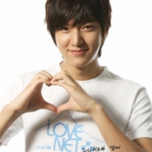 عبدالامیر&nbsp;حمید