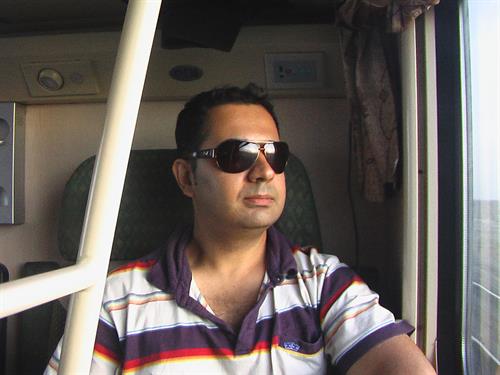 mehran&nbsp;ghadarkhani