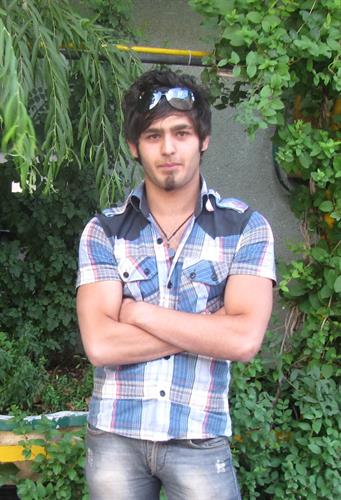 arash tanhaaaaaaaa&nbsp;tanhaaaaaa