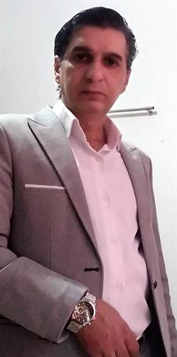 حسن &nbsp;نادری