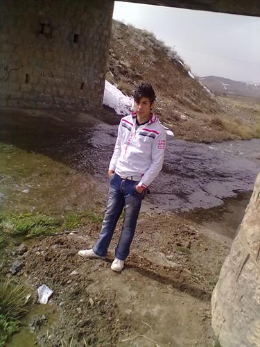 پژمان &nbsp;محمودی