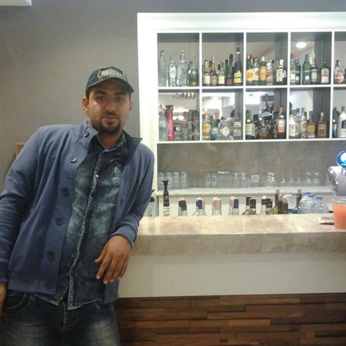 احسان&nbsp;هاشمی