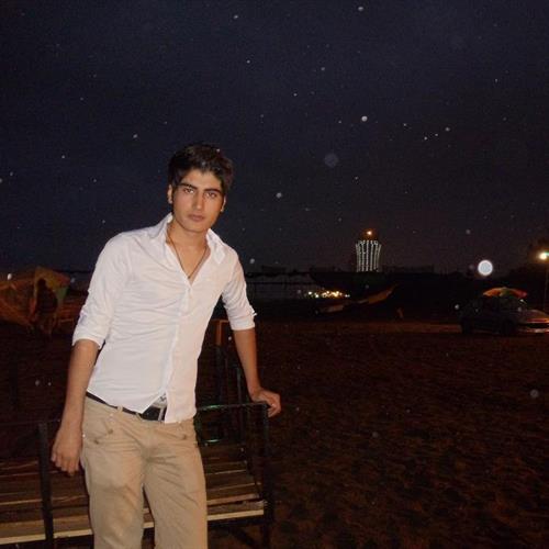 mahmoud&nbsp;mahdavi