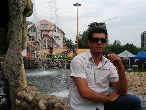 mehrdad&nbsp;hazrati