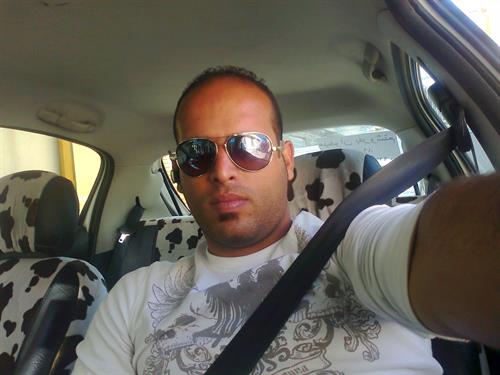 arsham ezrail&nbsp;zeaitoon