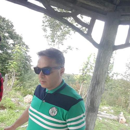 بابک&nbsp;میرزایی