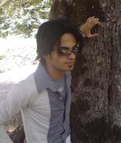 dariush kabir&nbsp;sarhangi