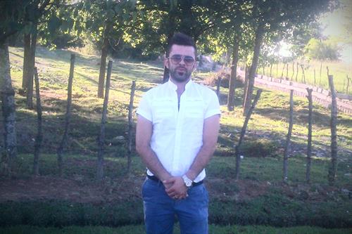 ارش&nbsp;فتاحی