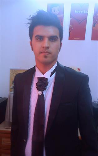 behnam&nbsp;bakhtiari