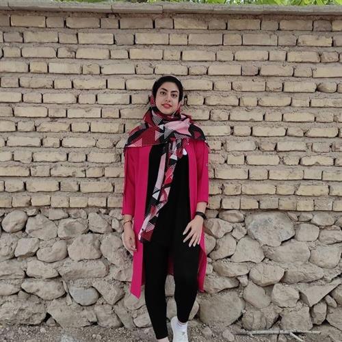 ساناز&nbsp;کریمی