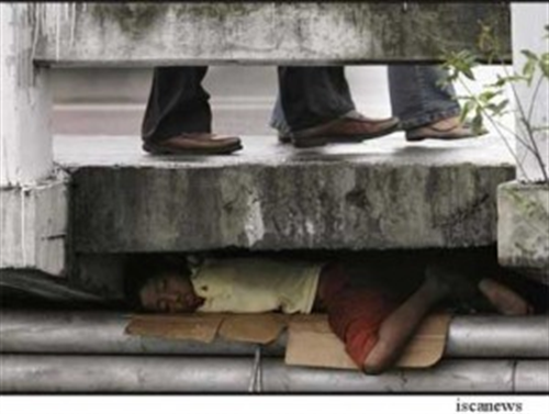 mostafa&nbsp;hosseini