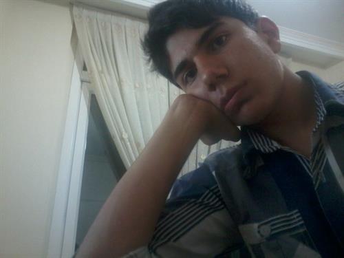 mojtaba&nbsp;kazemi 