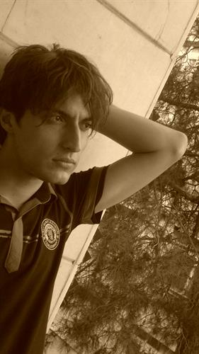 farzam&nbsp;mirzazadeh