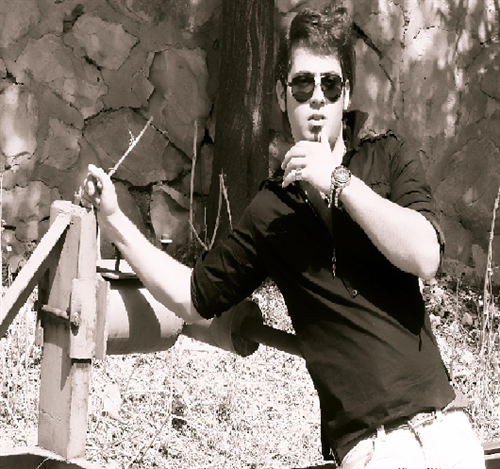 milad&nbsp;mehr aein