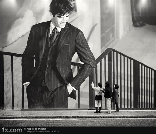 pouyan&nbsp;ghanbari