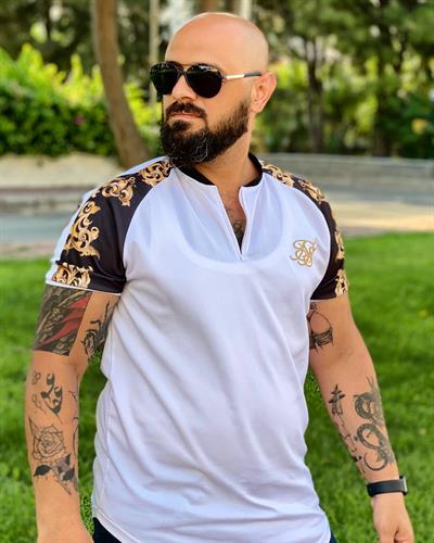 داوود&nbsp;دشتی