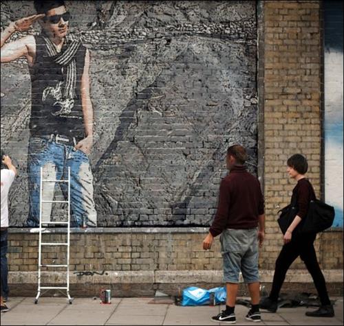 hoomaan&nbsp;sadeghi