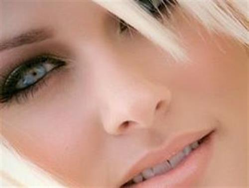 hasti&nbsp;ahuramazda